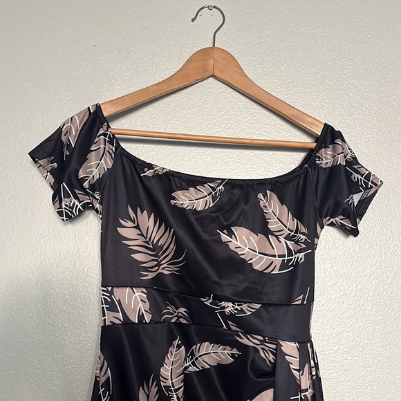 Cocktail Dress - Picture 3 of 9